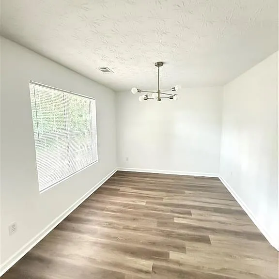970 Harbins View Dr — Photo 8