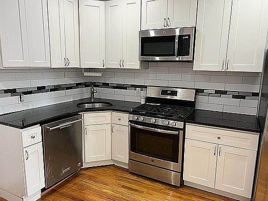 4th image of 1263 Herkimer St APT 2