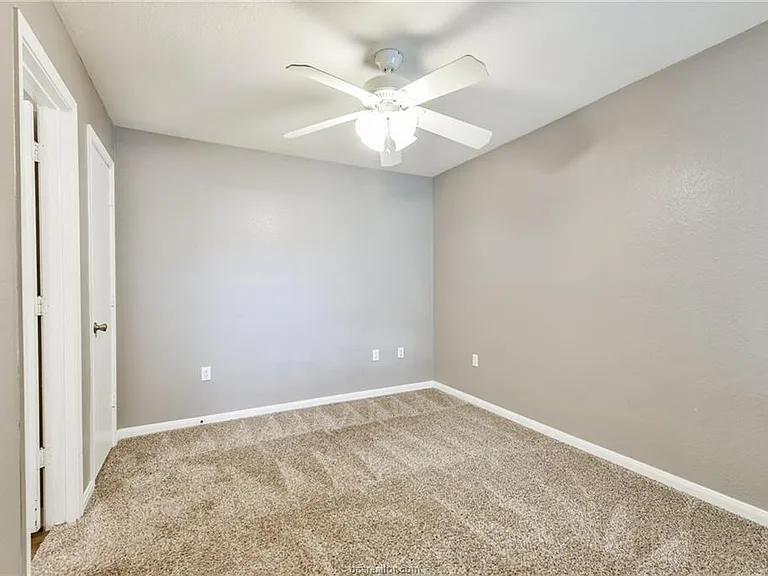 529 Parkway #203 — Photo 18