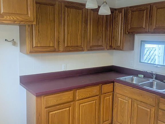 4th image of 118 N Morgan St