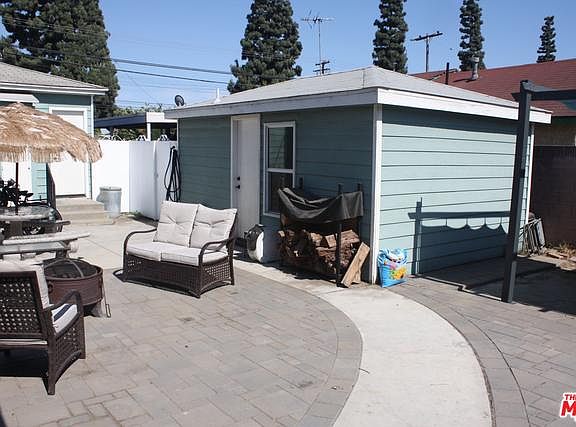 2nd image of 7121 Orange Ave