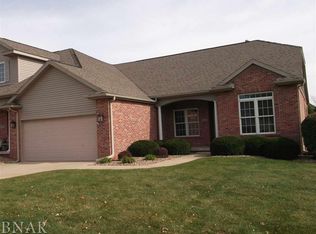 320 Spring Ridge Dr, Bloomington, IL 61704