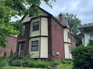 21 Sand Creek Rd, Albany, NY 12205