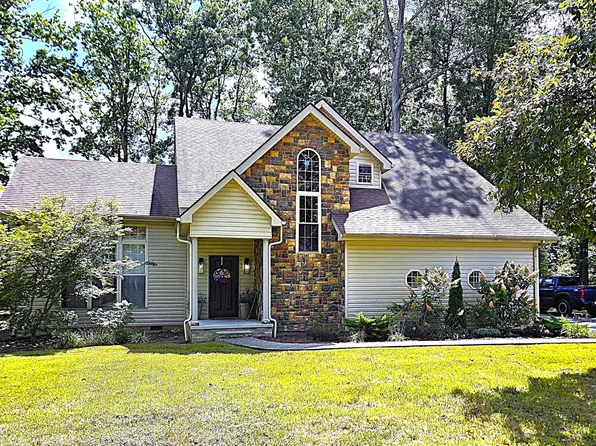 1870 Eagle Dr, Morehead, KY 40351