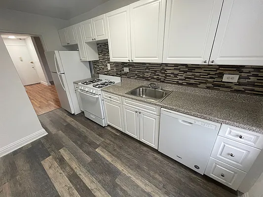 Rented by The Realty Depot | media 37