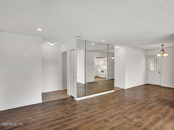 4th image of 5201 ATLANTIC Boulevard #2