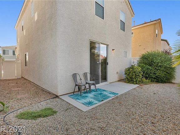 3rd image of 1526 Evening Spirit Ave