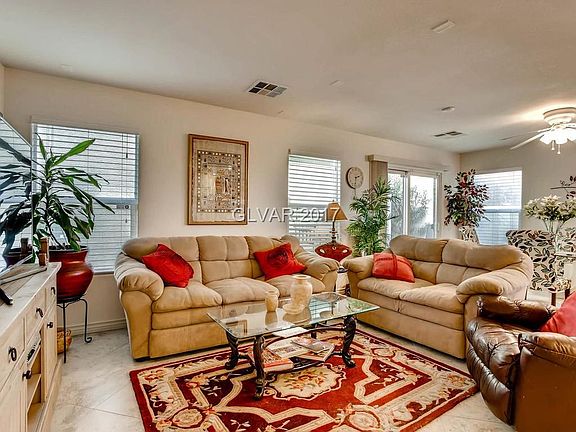2nd image of 10253 Franford Ct