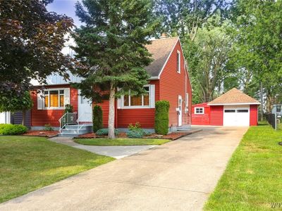 276 Kirkwood Dr, West Seneca, NY, 14224