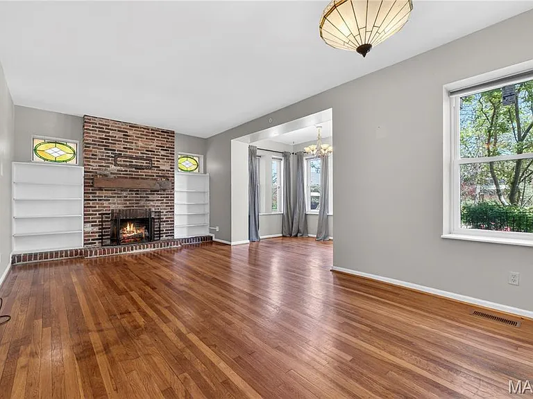 5572 Waterman Blvd #1W — Photo 10