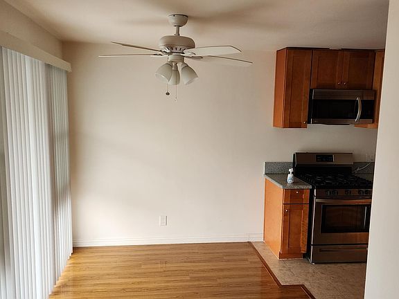 4th image of 400 Raymondale Dr APT 28
