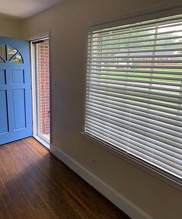 3rd image of 1132 Brighton Pl