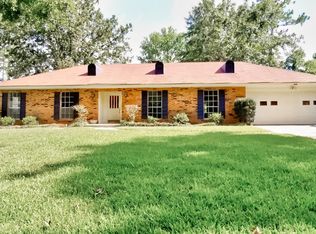 2600 Sutton Pl, Hattiesburg, MS 39402