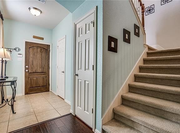 5th image of 10328 Cochron Dr
