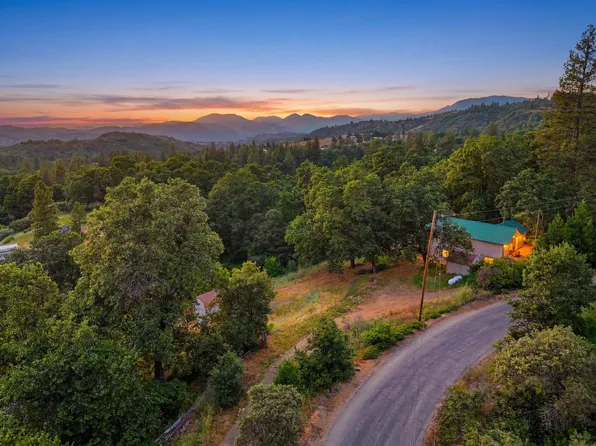 53237 Hogback Drive, Miramonte, CA 93641