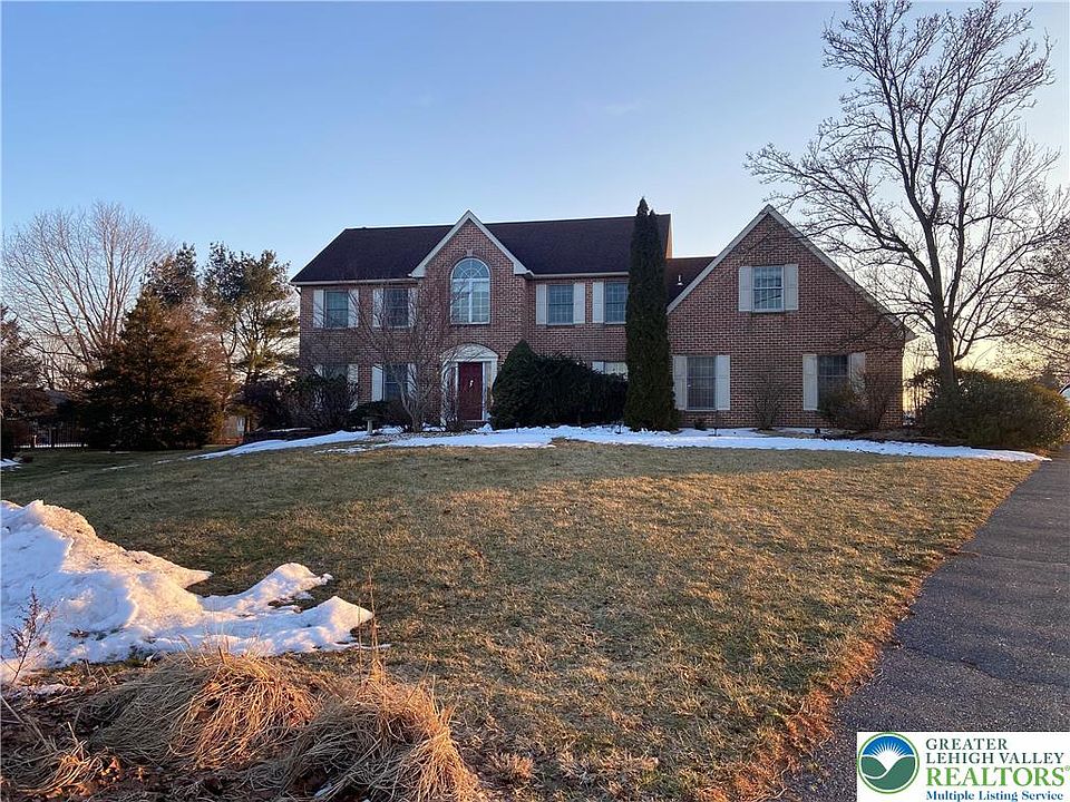 1st image of 1135 Sherwood Dr