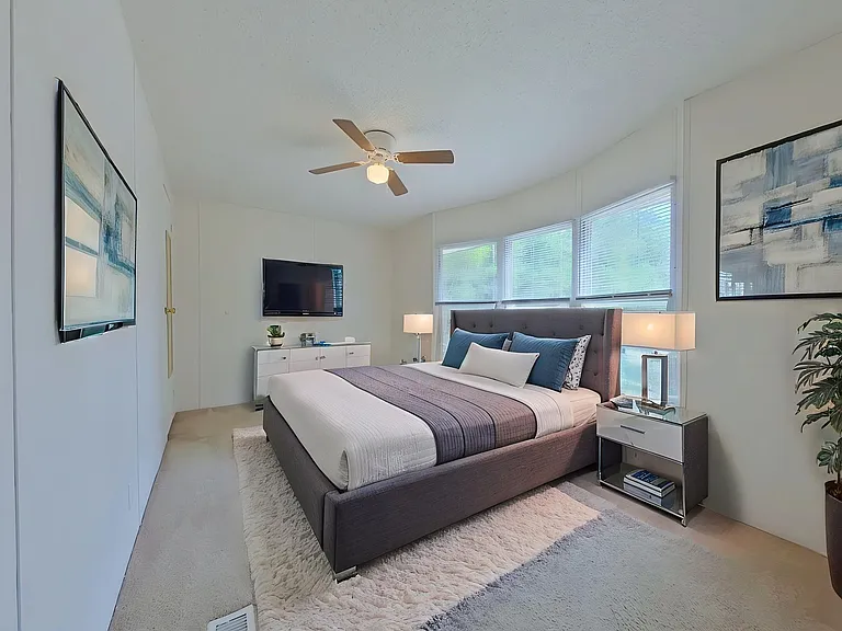 9-web-or-mls-6 Bedroom 3-3 virtually staged_04132026