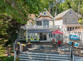 1198 Bay Shore Blvd, Rochester, NY 14609