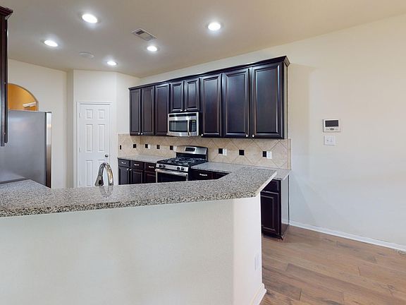 2nd image of 27723 Gracefield Ln