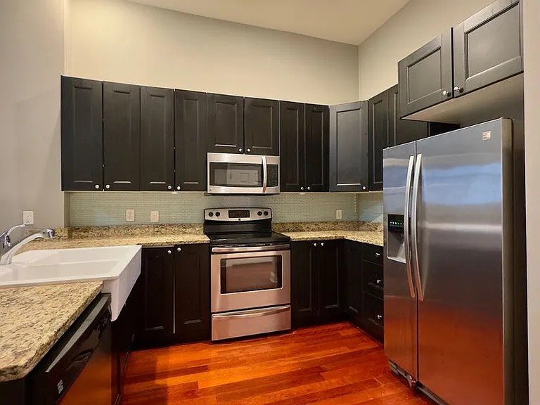 Apartment Units with In-Unit Laundry in Mt Vernon, Baltimore, MD! — Photo 19