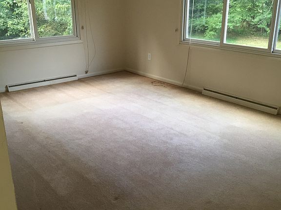 4th image of 109 Gill Dr