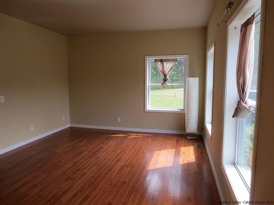 2nd image of 56 McKinstry Rd