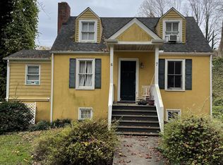 7 Valley Cir, Charlottesville, VA 22903