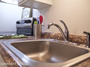 1015 Warwick Ave APT 9, Warwick, RI 02888