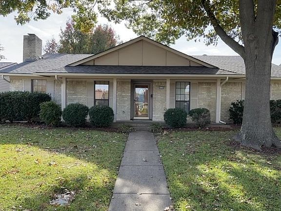 2nd image of 2134 Richwood Dr