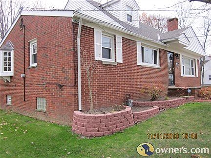 2nd image of 719 Franklin Blvd