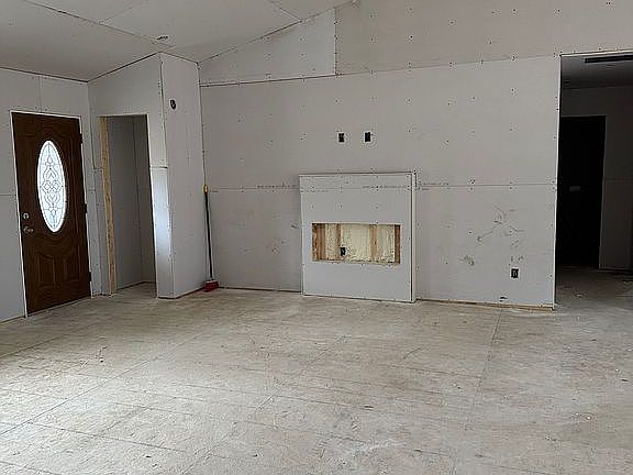 3rd image of 3204 N County Road 900 E