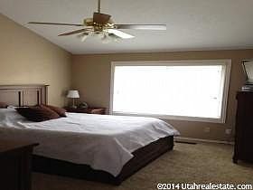4th image of 972 N Mahogany Dr