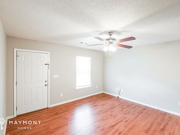 4th image of 316 24th Ave E