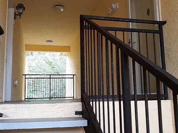 5th image of 4229 Serena Cir