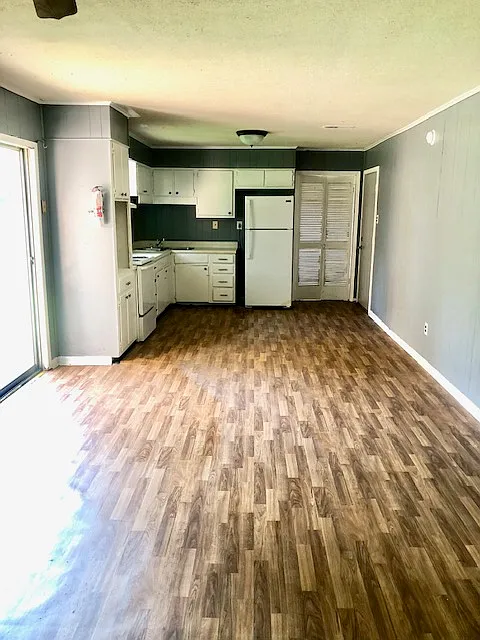 2661 Green Tee Road - 1 — Photo 3