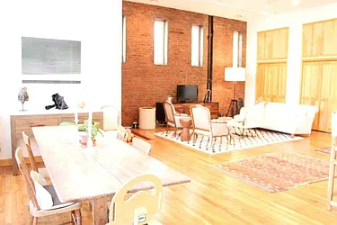 Rented by Level Group