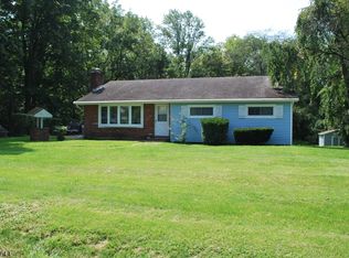 580 Independence St, Belvidere, NJ 07823