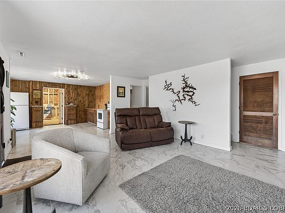 15th image of this home