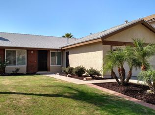 9738 Hinsdale St, Santee, CA 92071