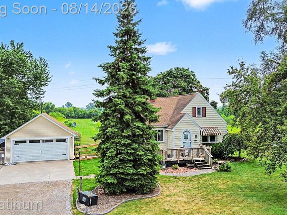 2nd image of 6461 Marsh Rd