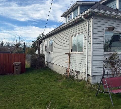 4th image of 1226 S State Street