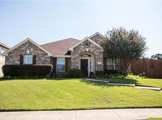312 Timberline Dr, Cedar Hill, TX 75104