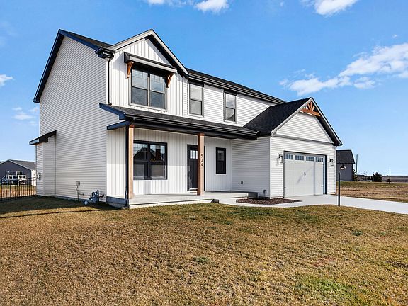 2nd image of 524 Prairie Meadows Dr