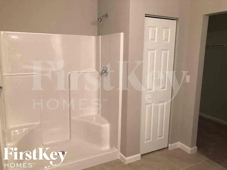 1692 SW Success St — Photo 14
