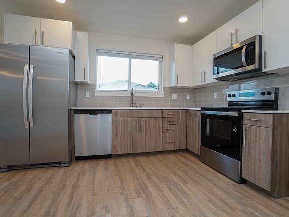 3rd image of 4605 N Iota Ln #301