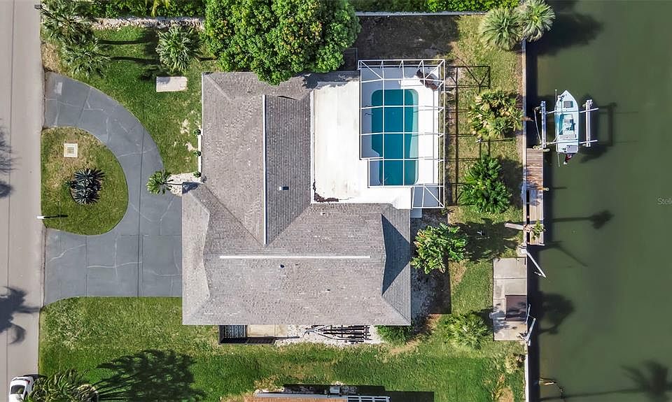 2nd image of 1649 STANFORD LANE LOT 28