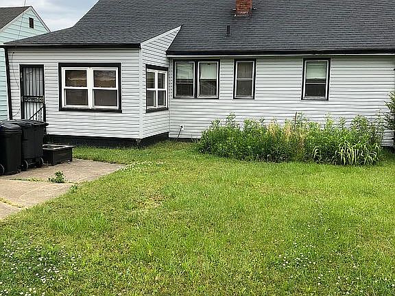 2nd image of 3824 E 183rd St