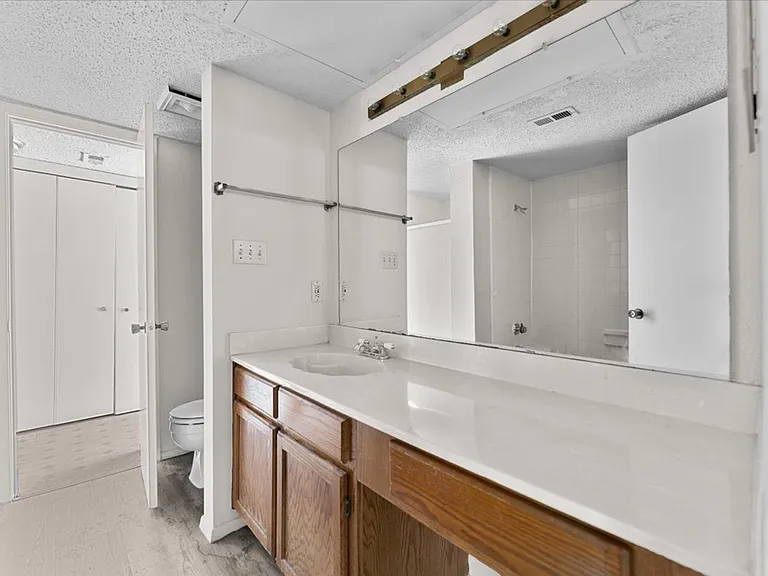 9621 Walnut St #6106 — Photo 16