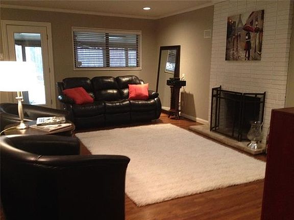 3rd image of 3983 Gaspar Dr