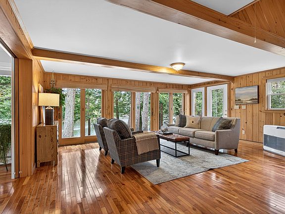 5th image of 38 Maynard Road